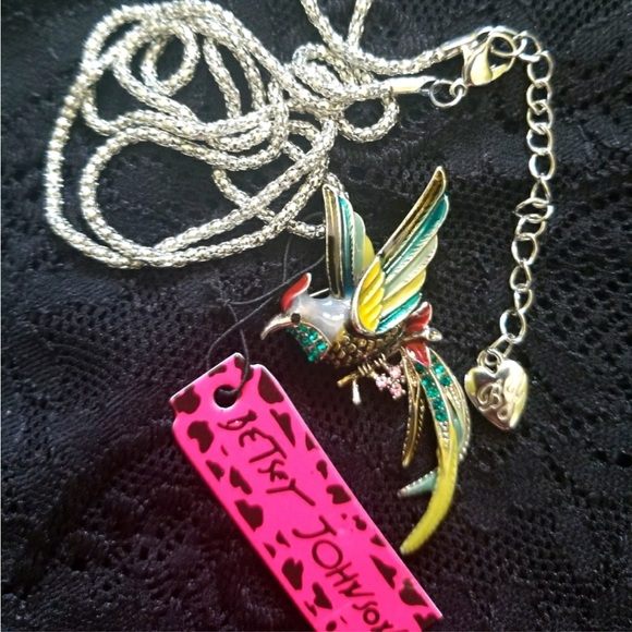 Betsey Johnson Bird Necklace Pendant - Picture 2 of 4